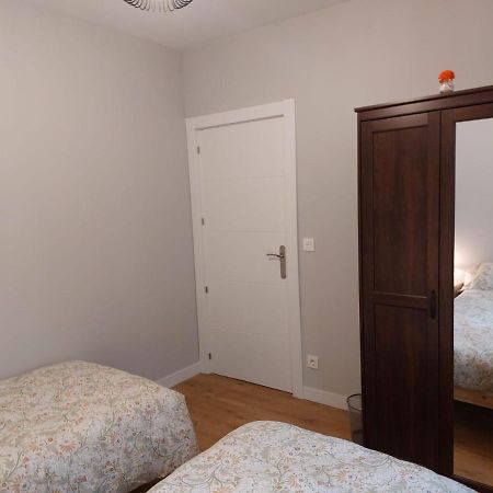Habitacion En Apartamento Con Zonas Comunes Compartida H3 Bilbao Exteriör bild